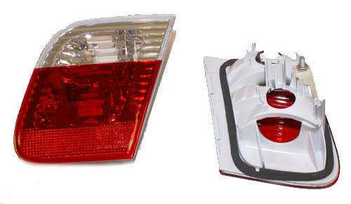 BACK UP LAMP LIGHT RIGHT BMW 325 330 xi i E46 02-05