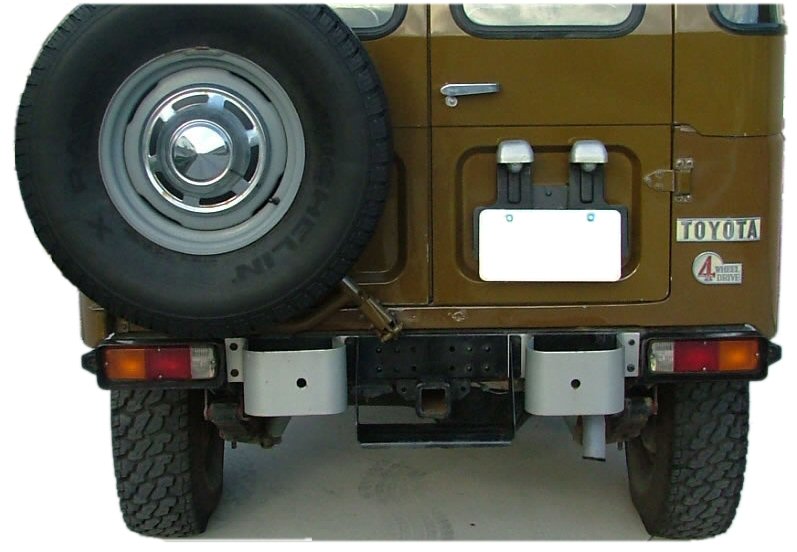 New Rear OEM Bumperettes Bumper FJ40 Land Cruiser