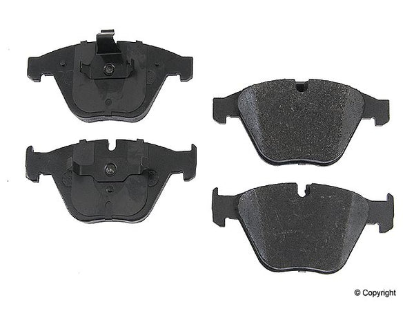 Front Brake Pads BMW 525 530 535 545 550 E60 745 750 i